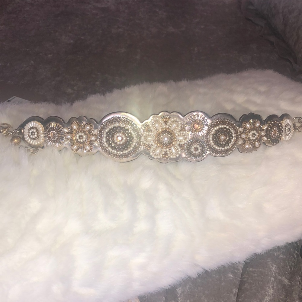 Beautiful EXPRESS accent belt